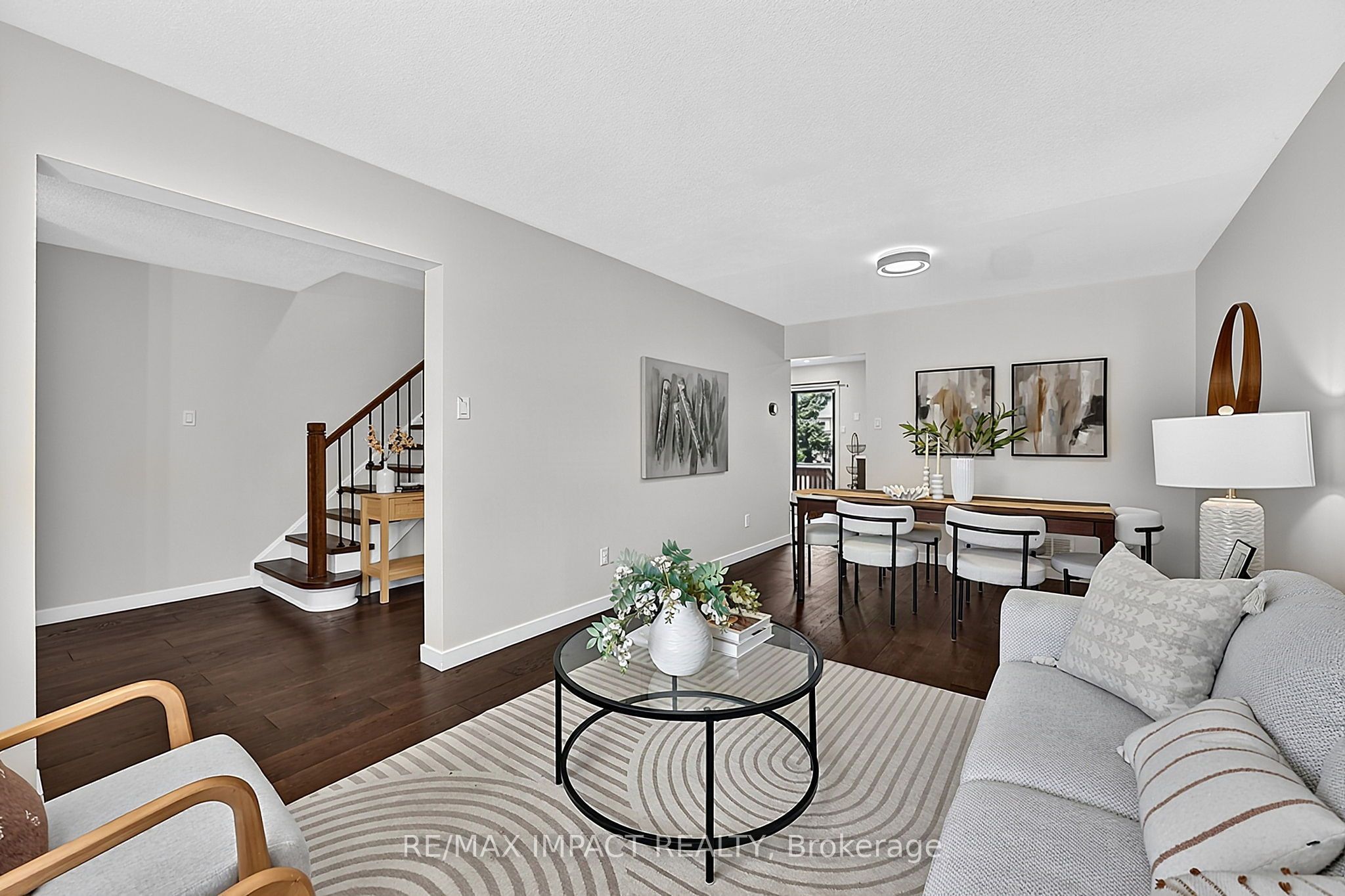 74 Yorkville Drive Property Photo 9