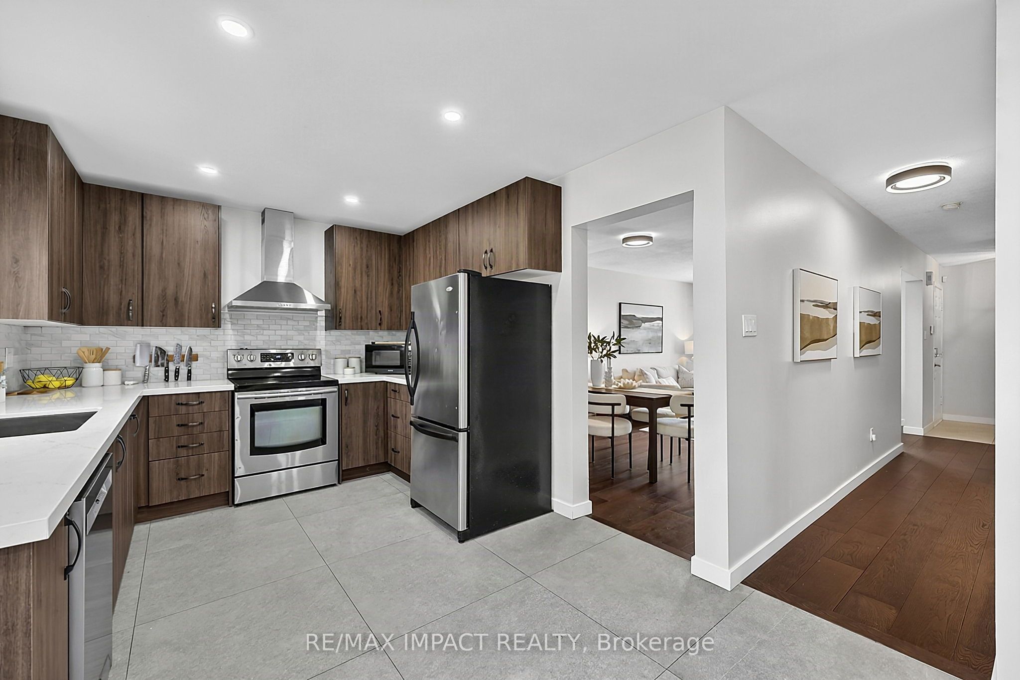 74 Yorkville Drive Property Photo 12