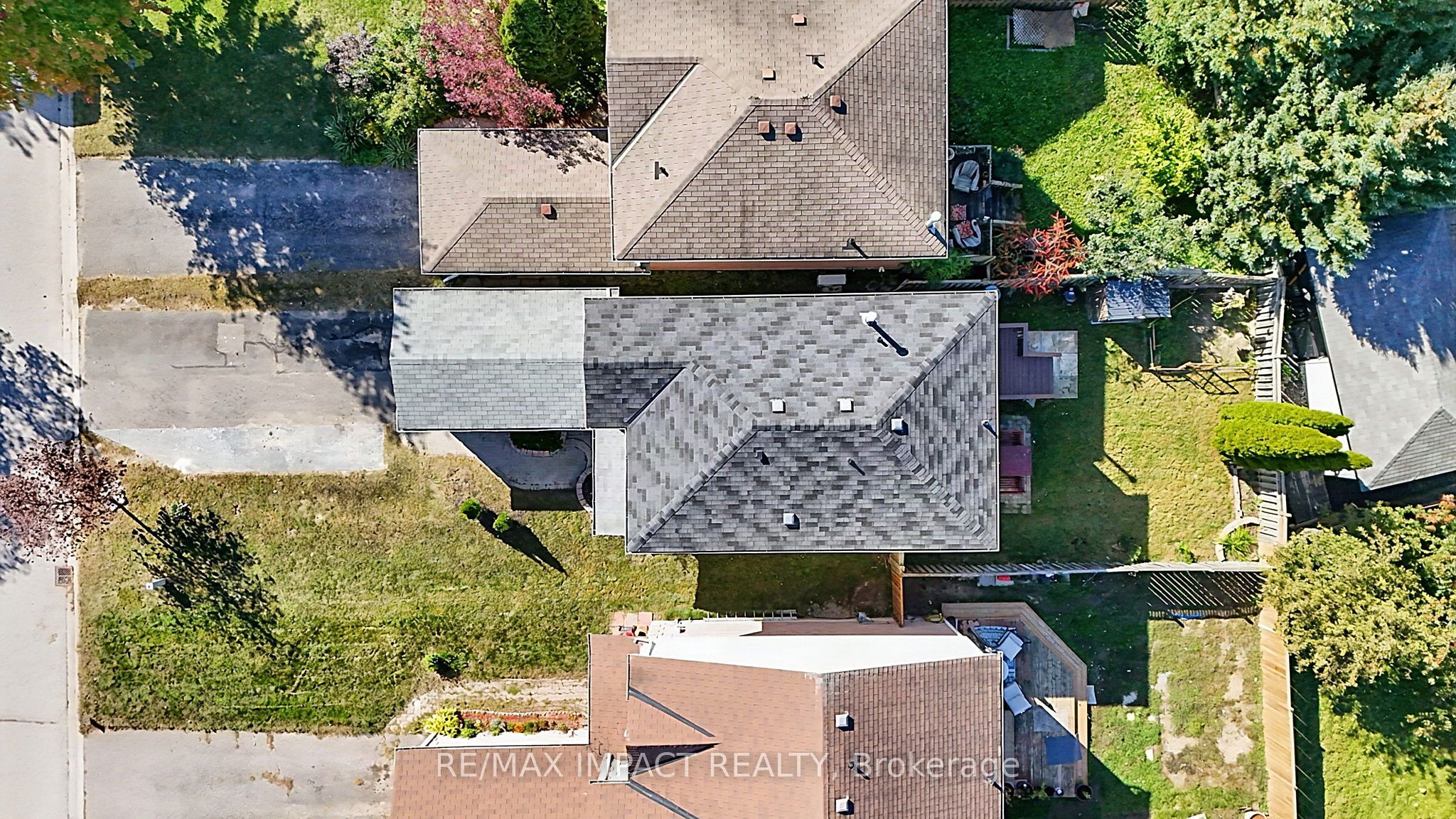 74 Yorkville Drive Property Photo 47