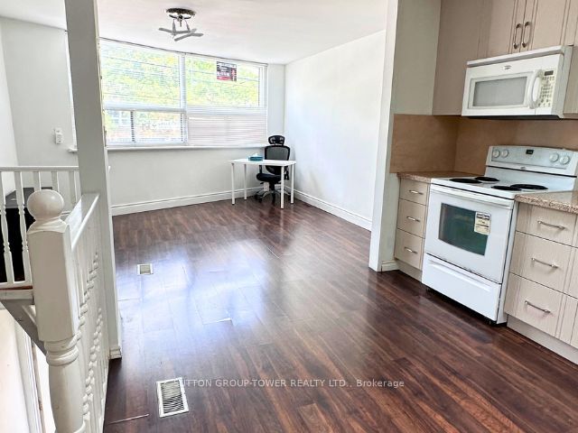 1429 Kingston Road 1a Property Photo 7