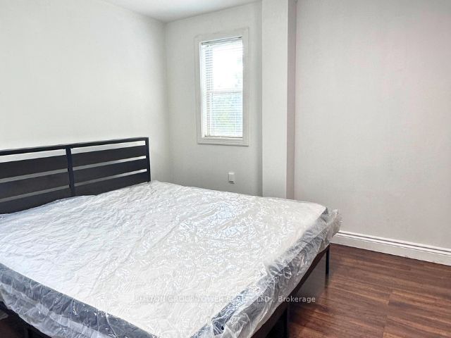 1429 Kingston Road 1a Property Photo 14