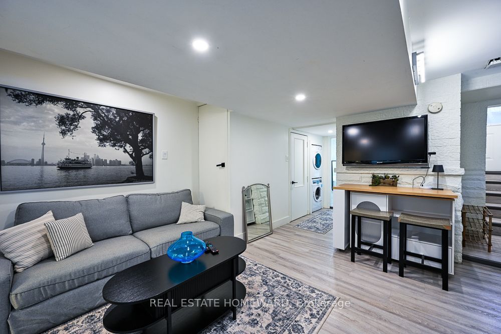 145 Boston Avenue Lower Property Photo 1