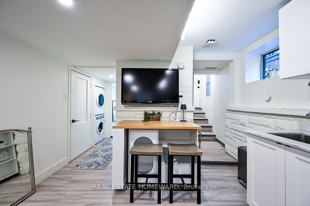 145 Boston Avenue Lower Property Photo 6