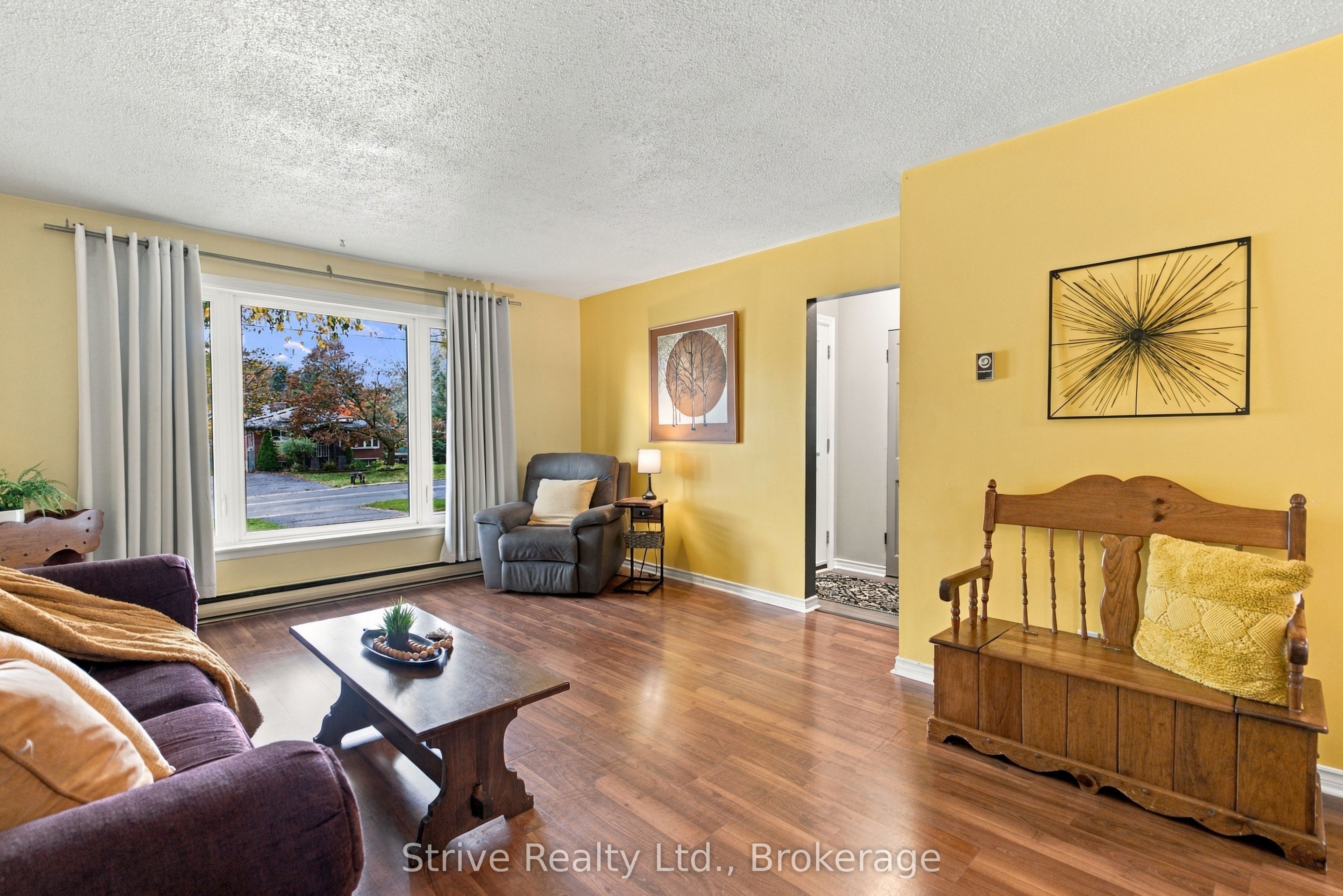 76 Waverley Road Property Photo 4