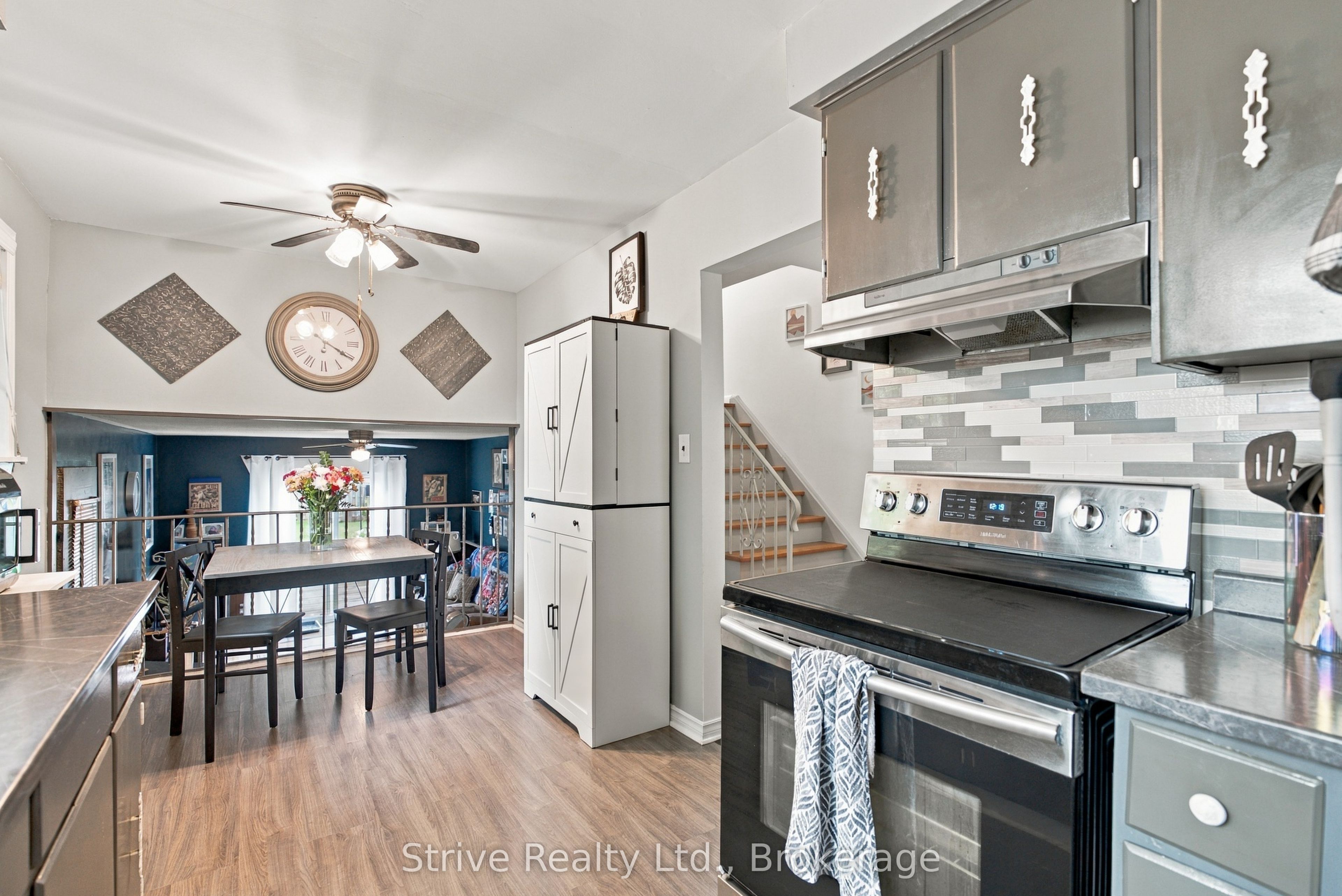 76 Waverley Road Property Photo 11