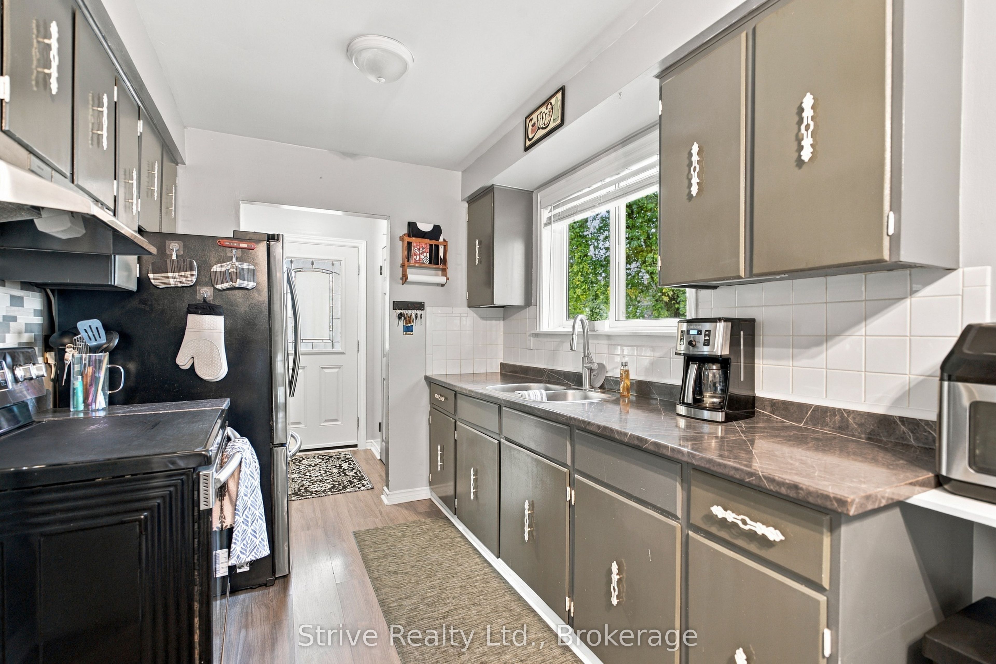 76 Waverley Road Property Photo 14