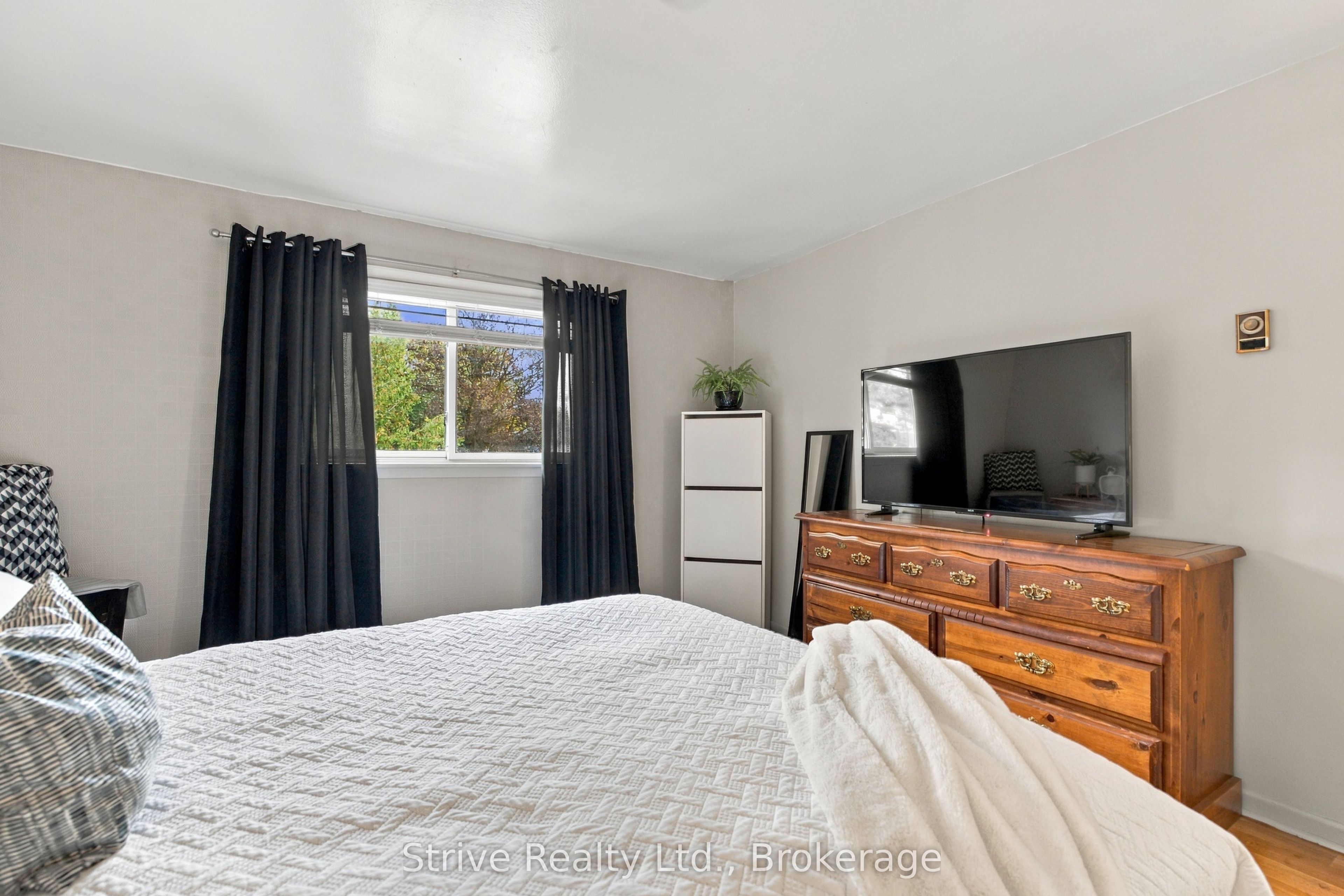 76 Waverley Road Property Photo 31