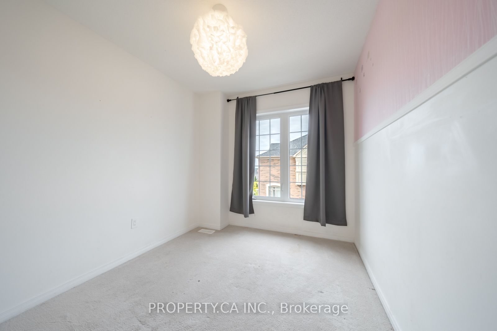 27 Healthcote Lane Property Photo 14