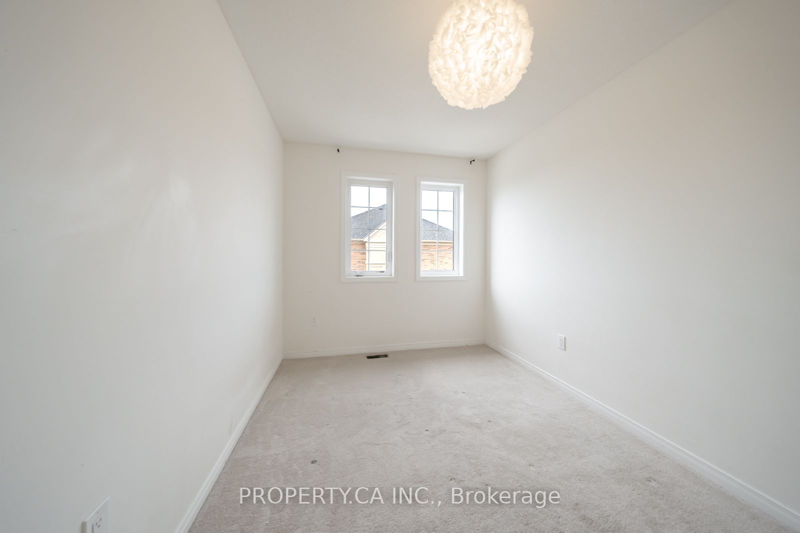 27 Healthcote Lane Property Photo 16