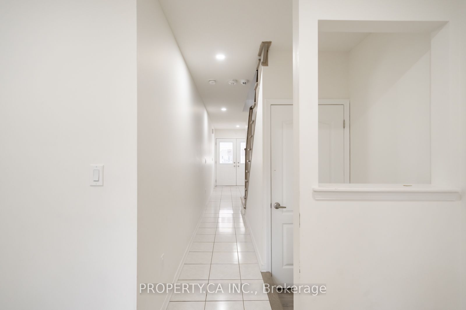 27 Healthcote Lane Property Photo 26