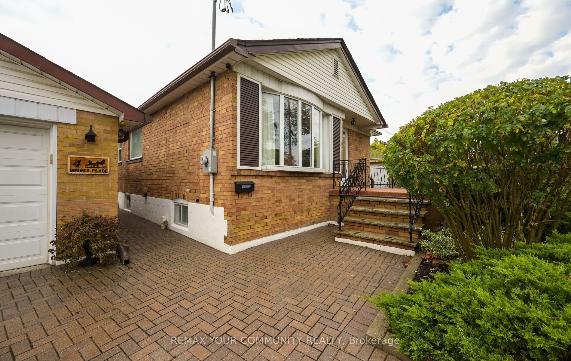4 Hughes Place Property Photo 4
