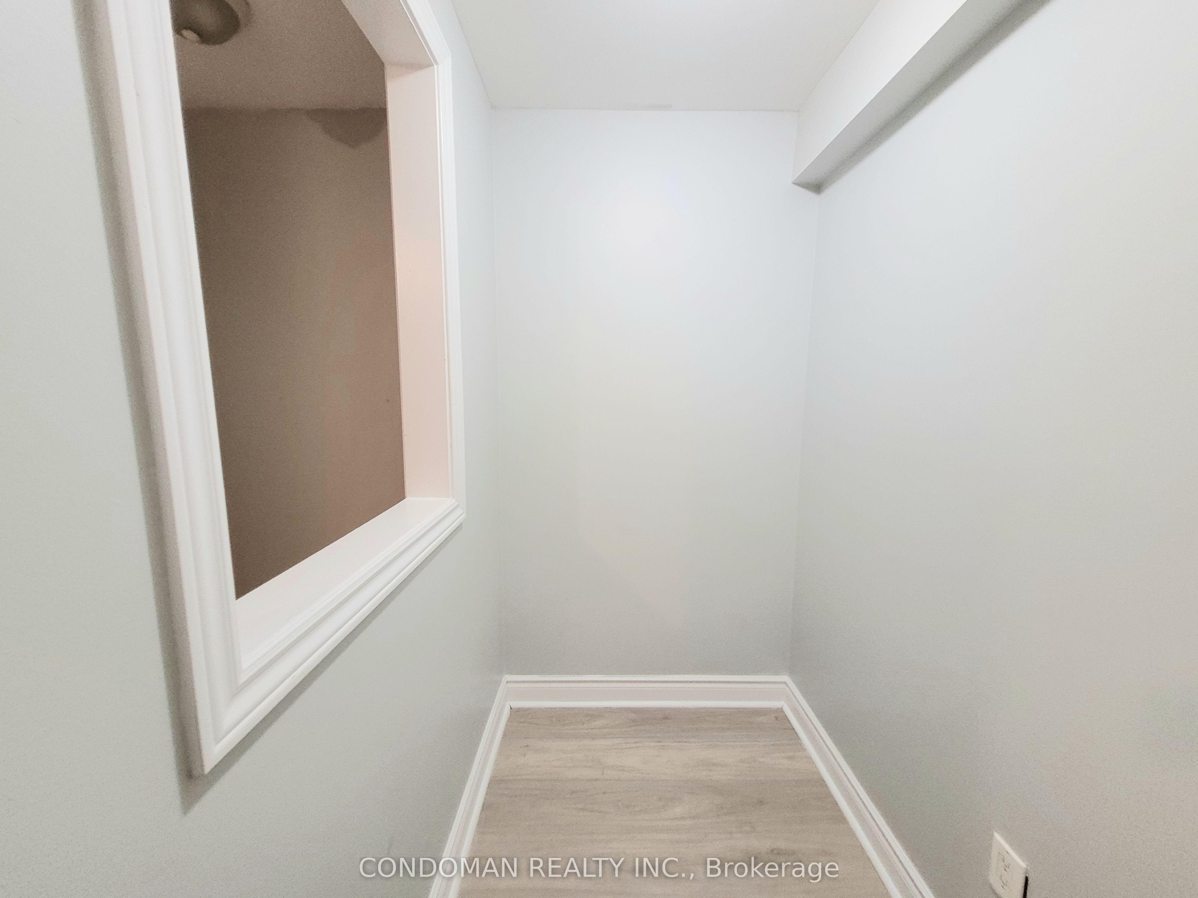 477 Dean Avenue 29 Property Photo 9