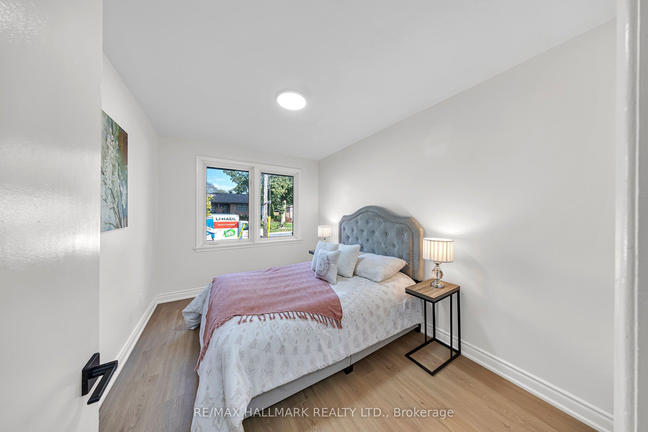 104 Benshire Drive Property Photo 16