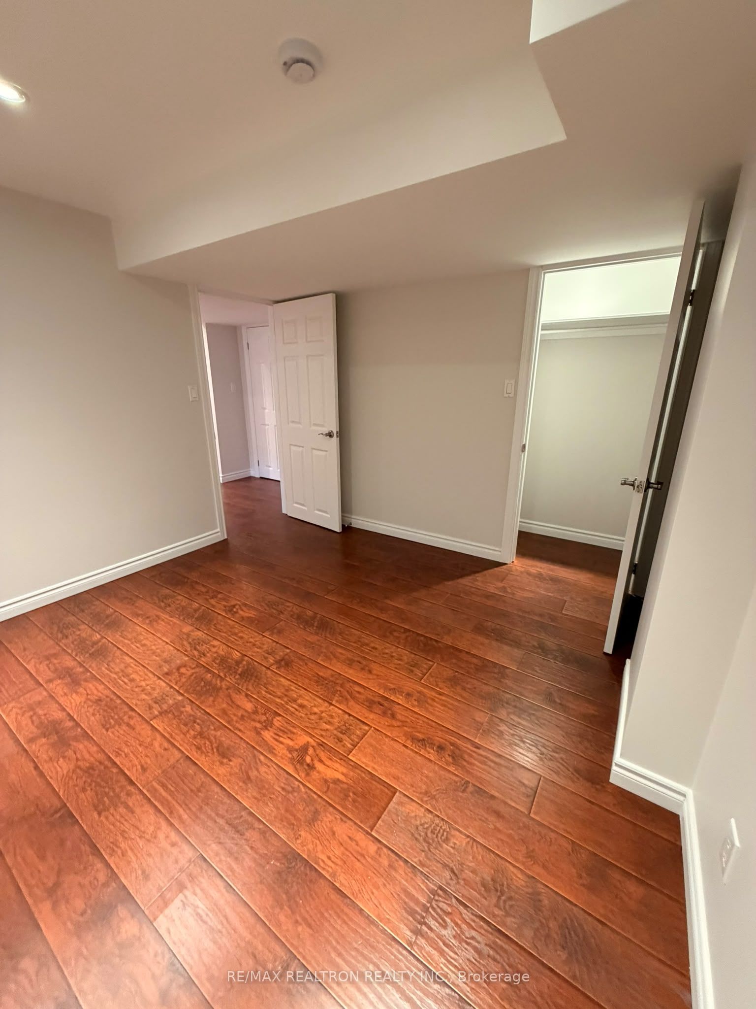 105 Chatfield Drive Property Photo 8