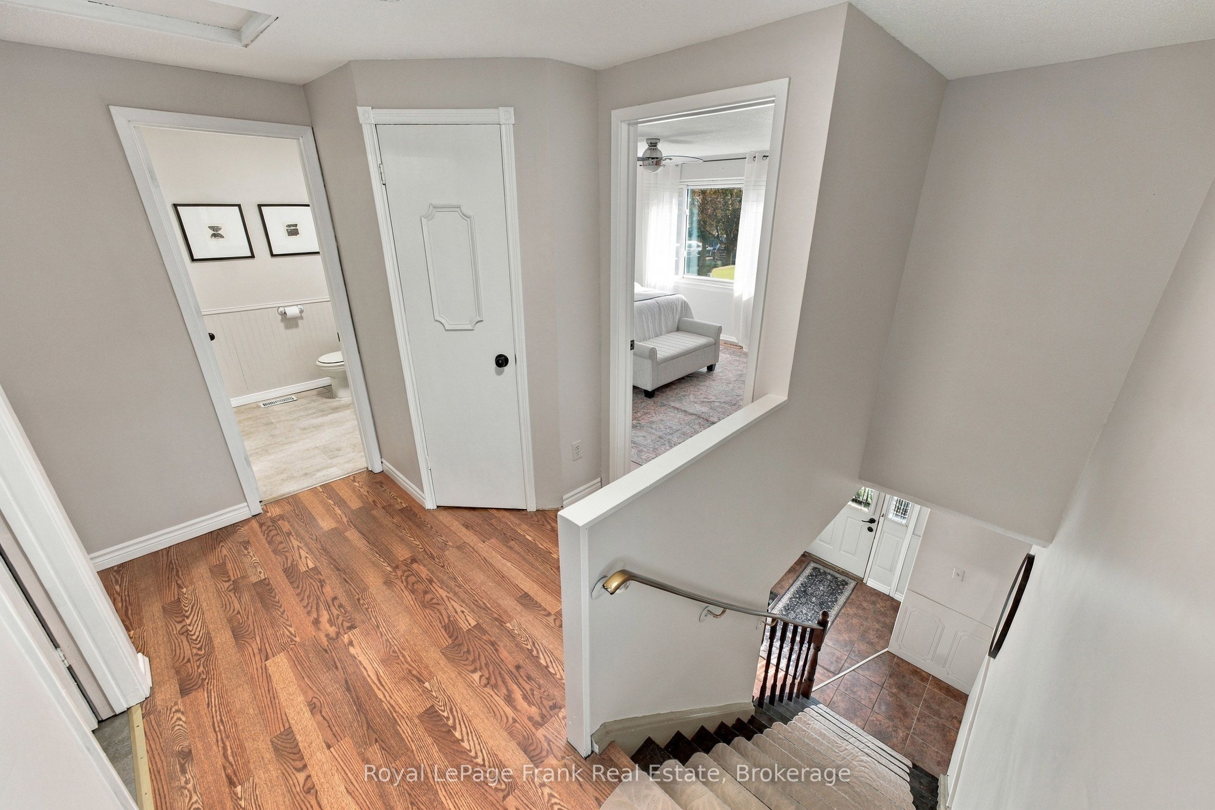 694 Hillcroft Street Property Photo 14