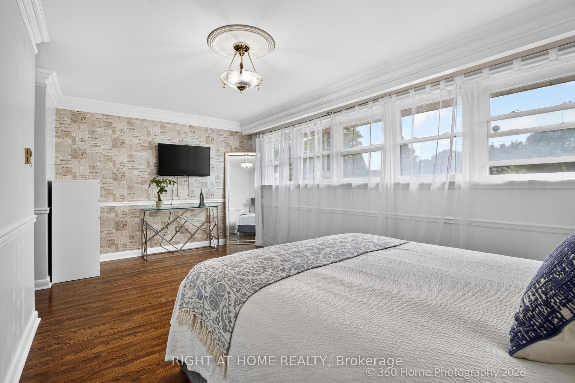 100 Perivale Crescent Property Photo 23