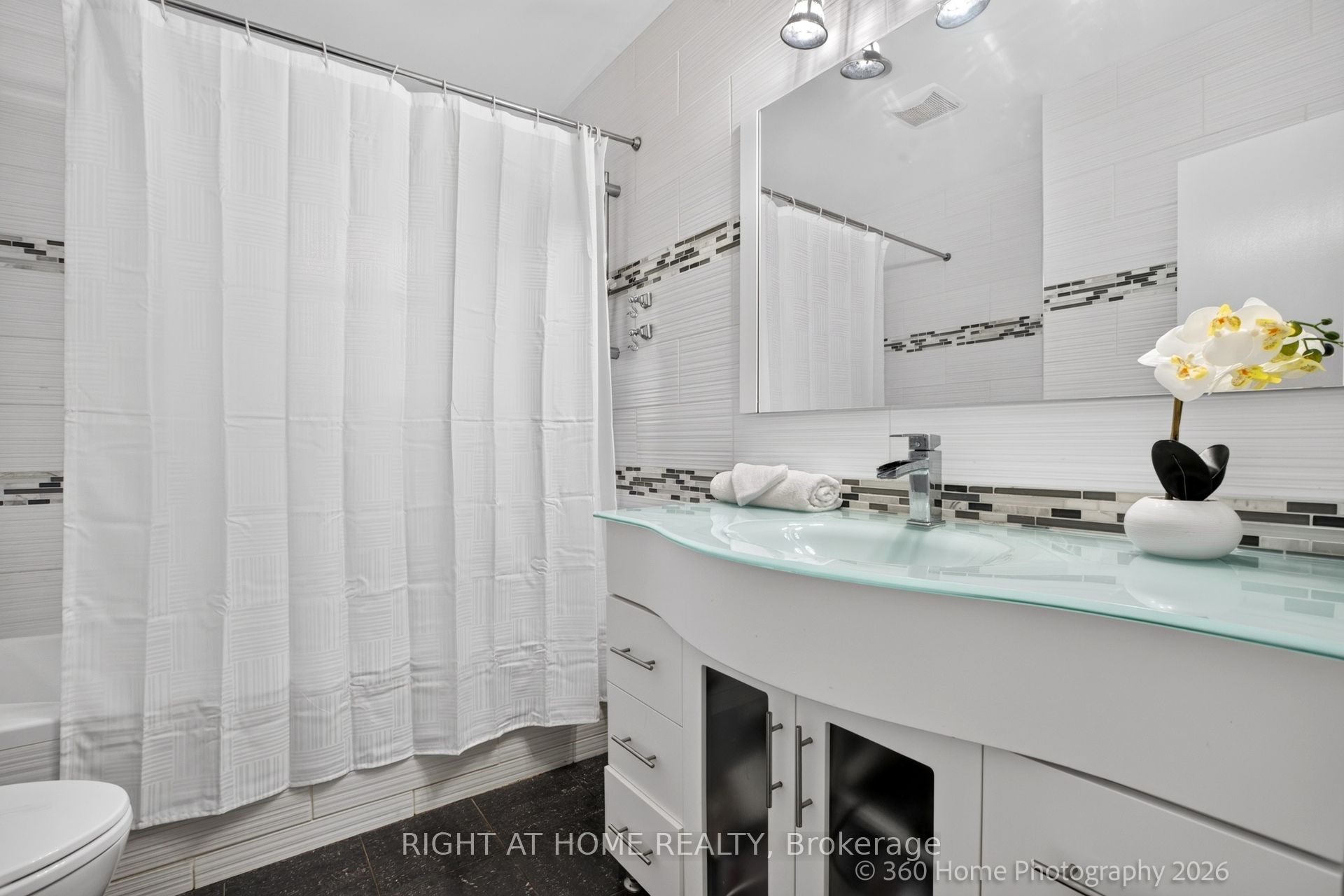 100 Perivale Crescent Property Photo 26