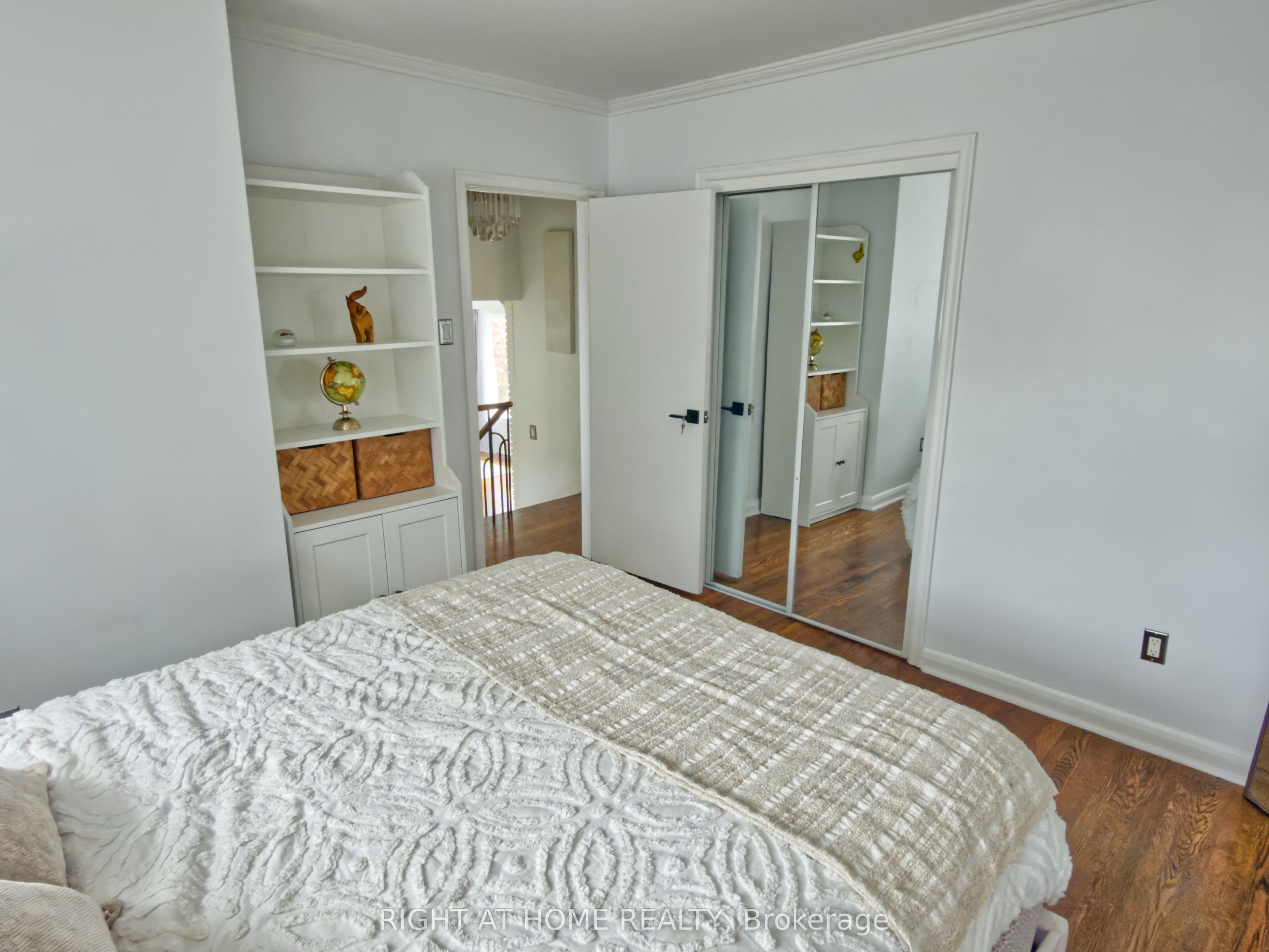 100 Perivale Crescent Property Photo 30