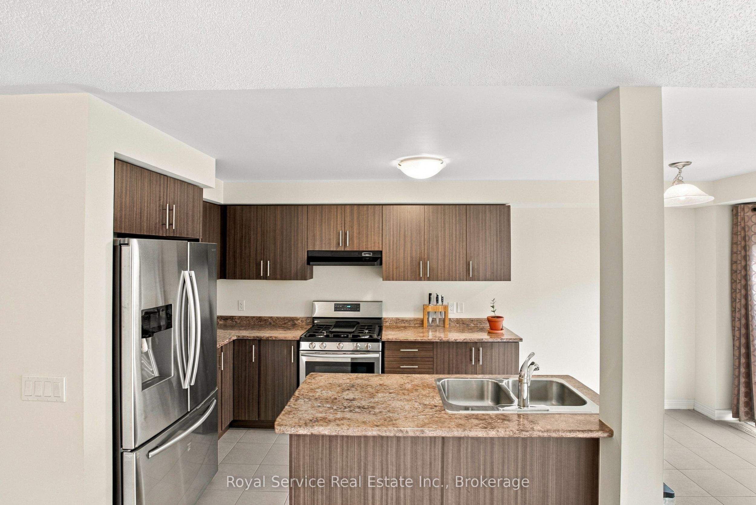 23 Tabaret Crescent Property Photo 8