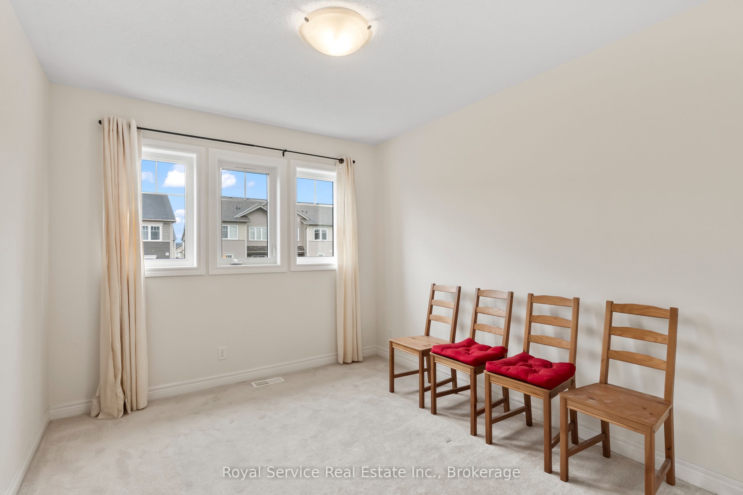 23 Tabaret Crescent Property Photo 21