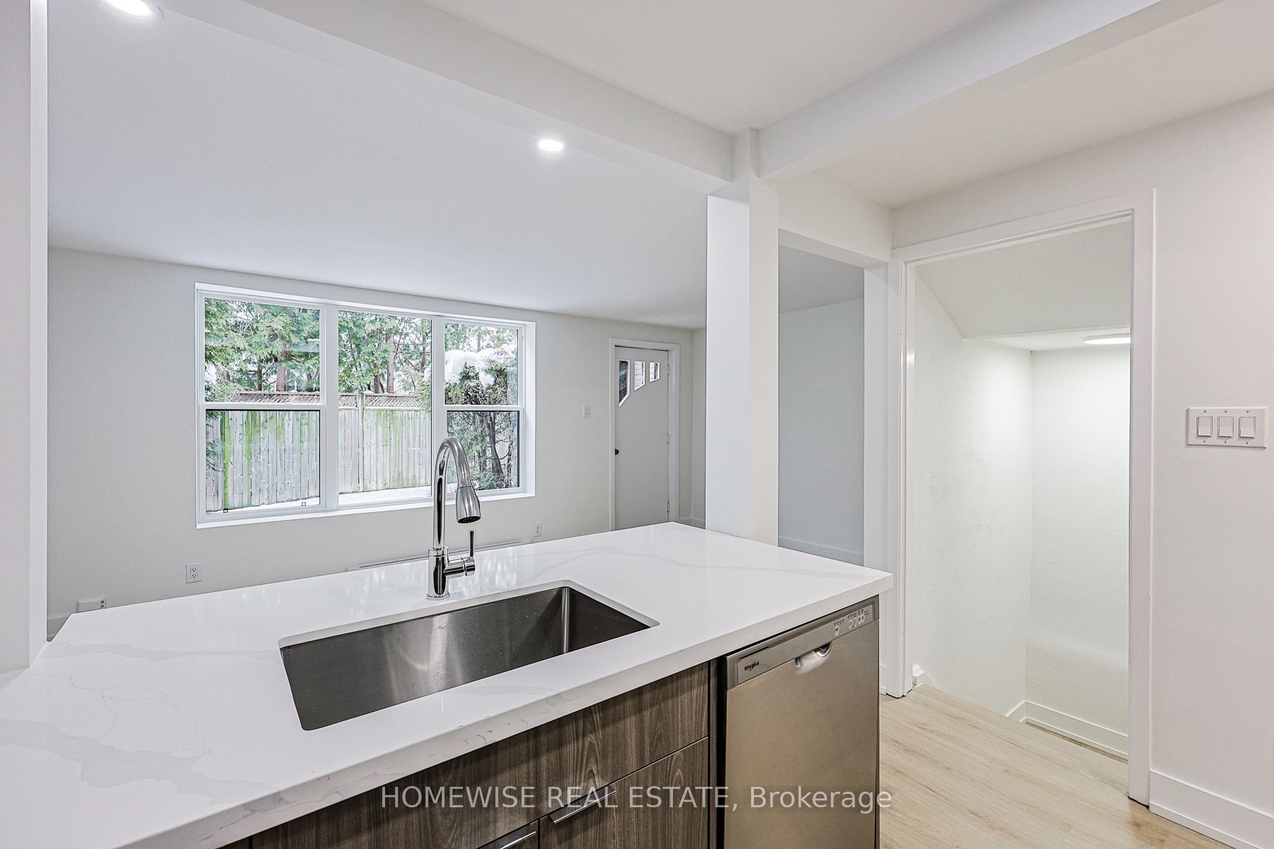 100 Liberty Street N 7a Property Photo 6
