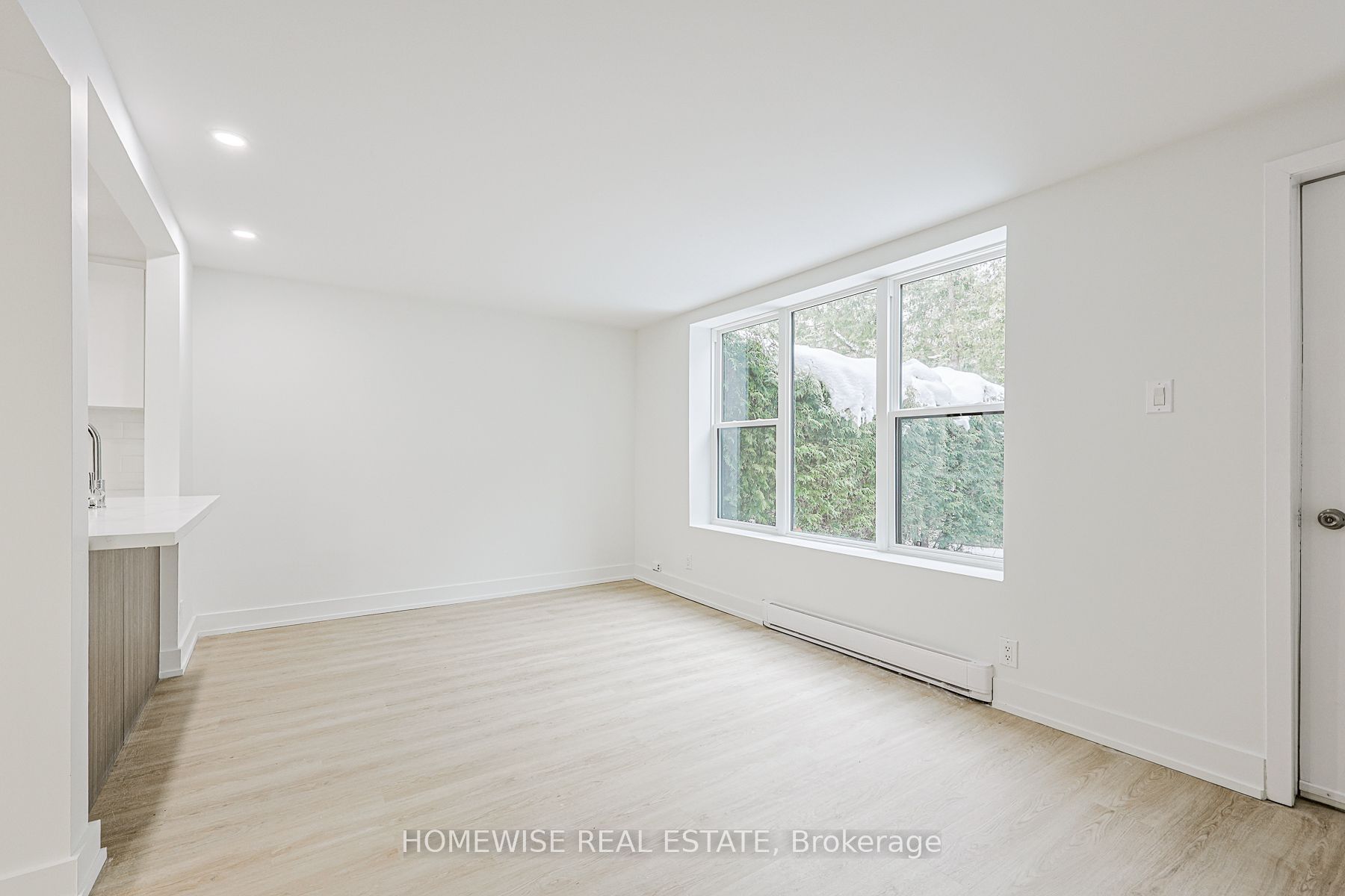 100 Liberty Street N 7a Property Photo 15