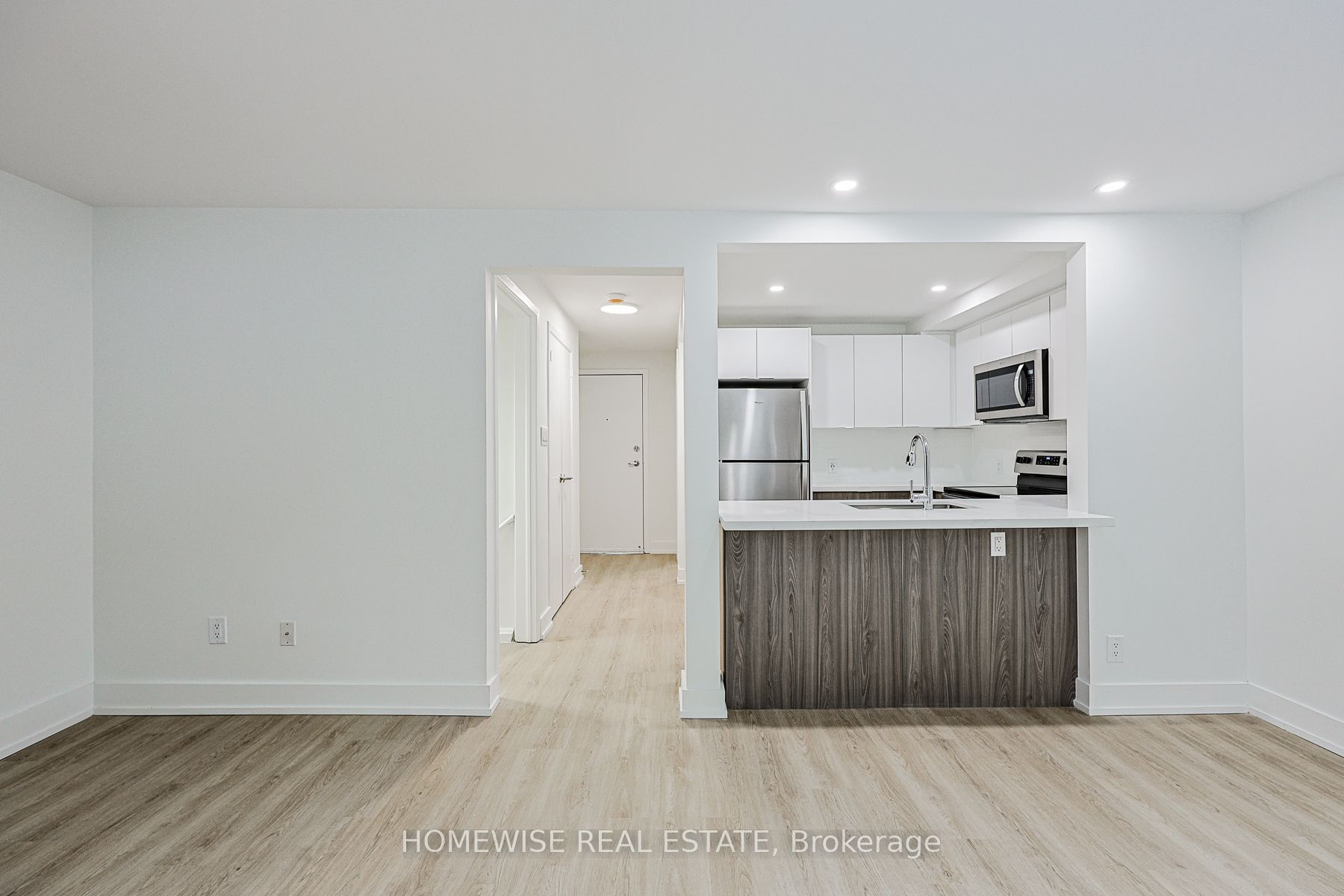 100 Liberty Street N 7a Property Photo 19