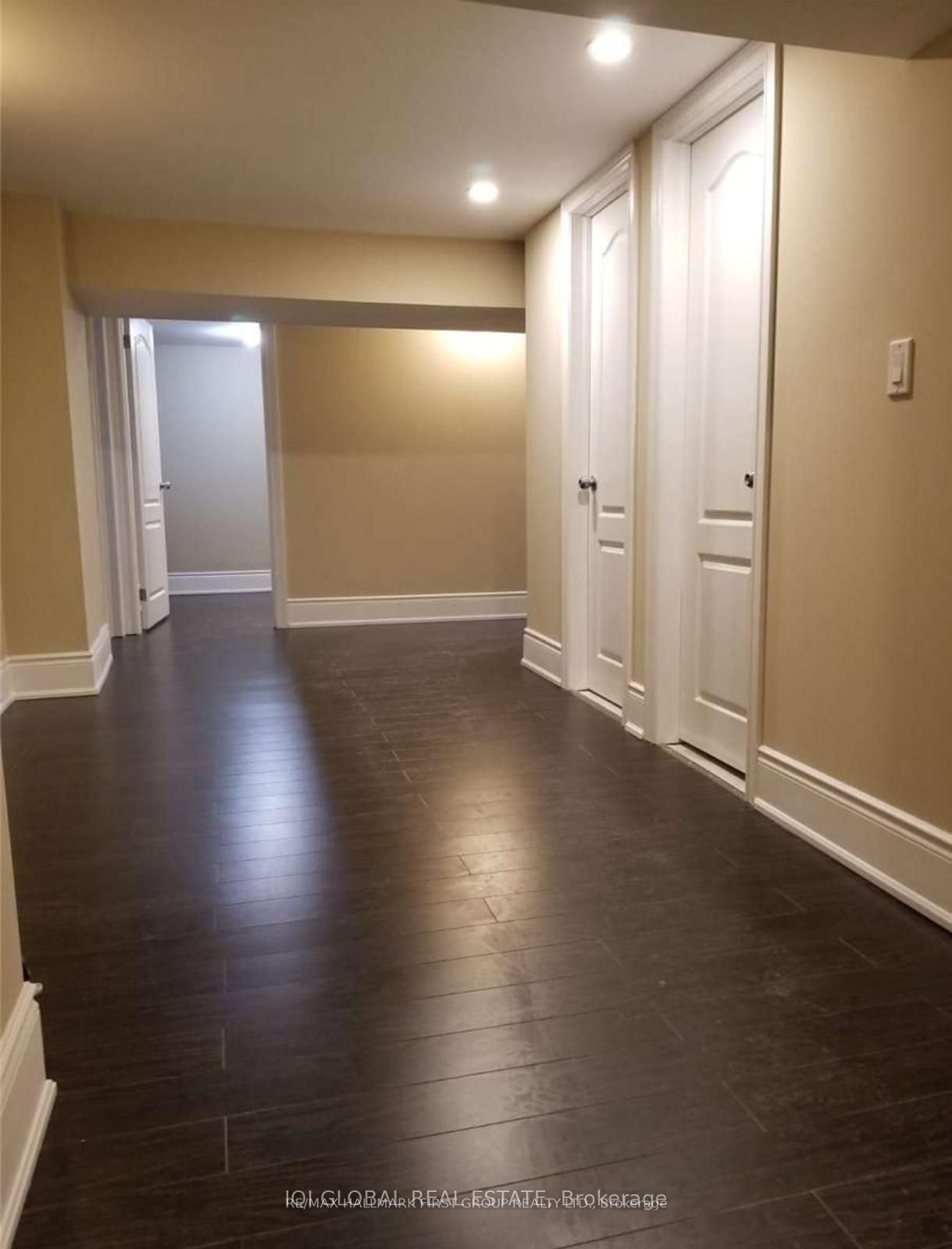 54 Bethune Boulevard Lower Property Photo 3