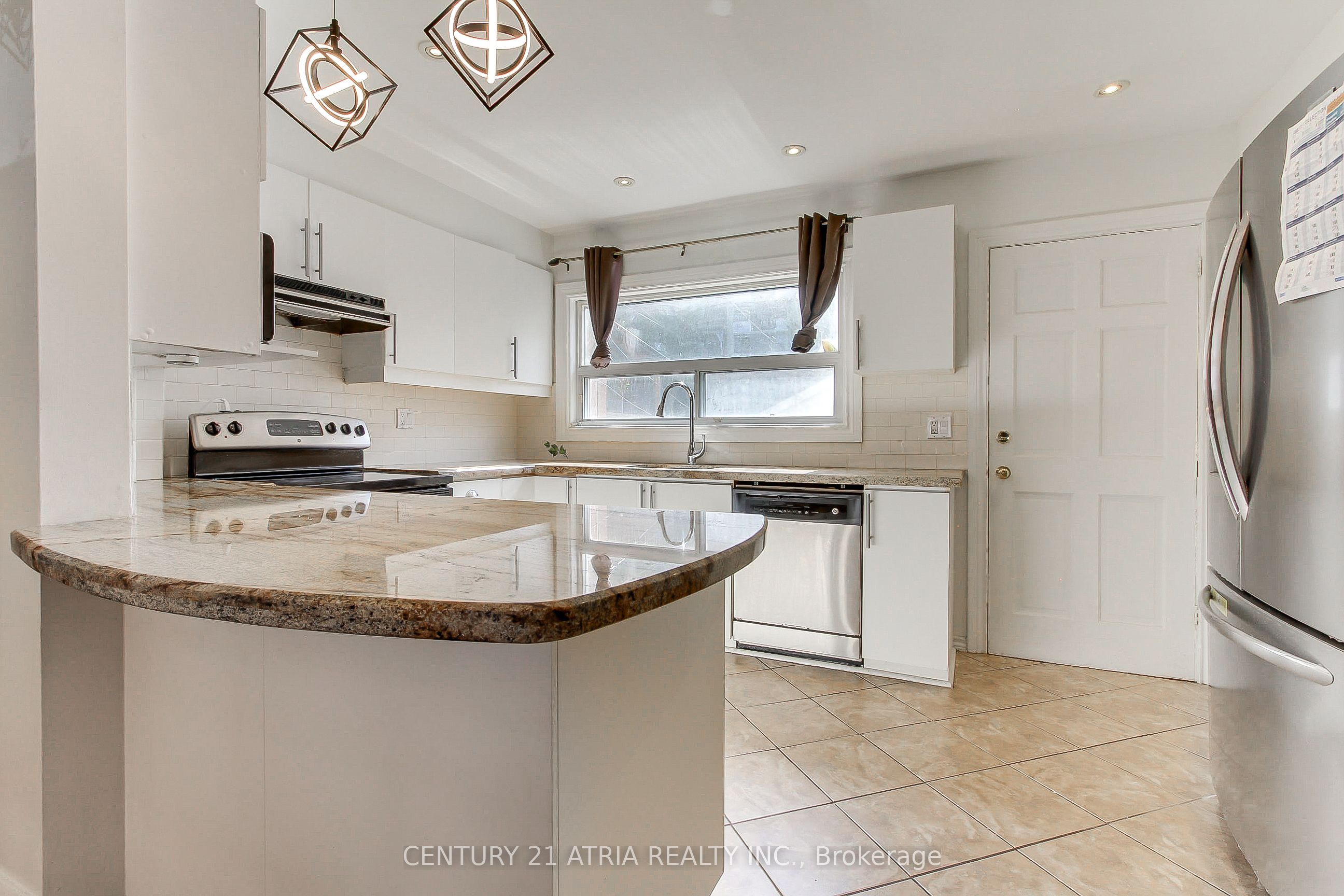 43 Torrens Avenue Property Photo 12