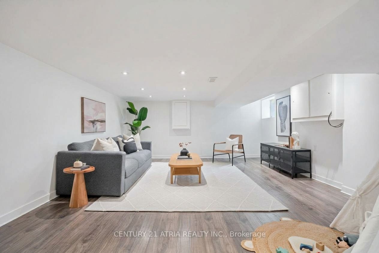 43 Torrens Avenue Property Photo 27