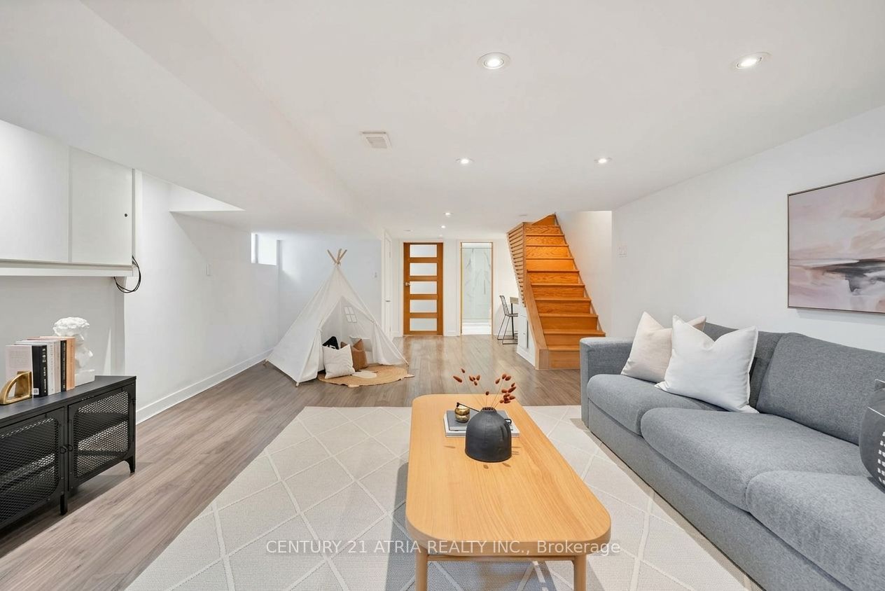 43 Torrens Avenue Property Photo 28