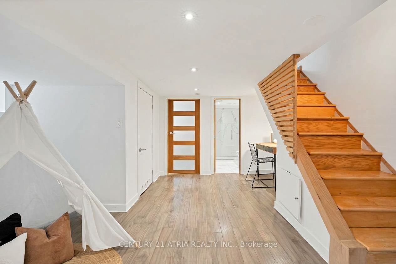 43 Torrens Avenue Property Photo 29