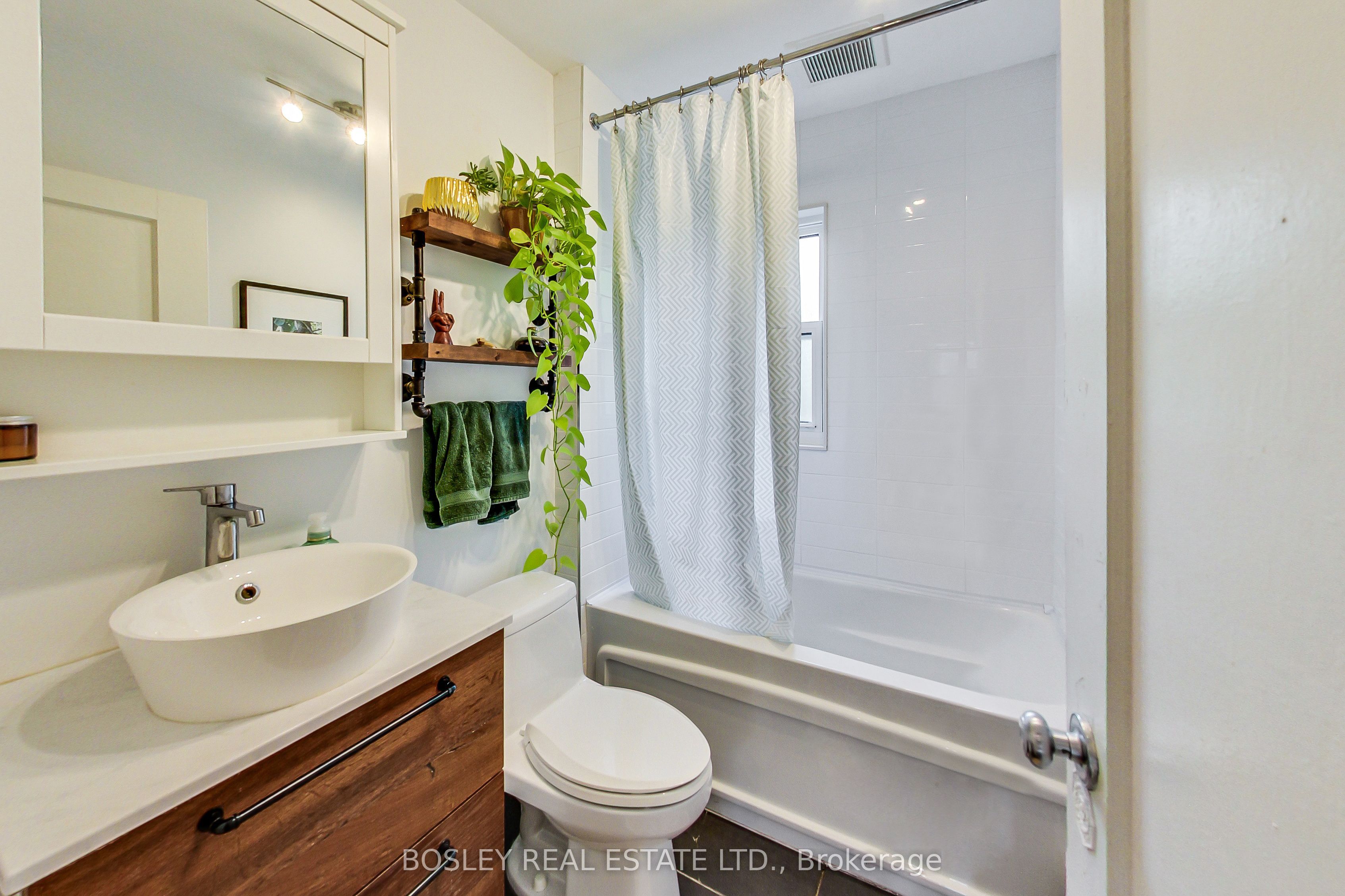 55 Billings Avenue Property Photo 19