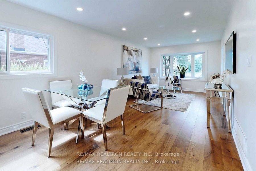 3151 St Clair Avenue E Property Photo 10