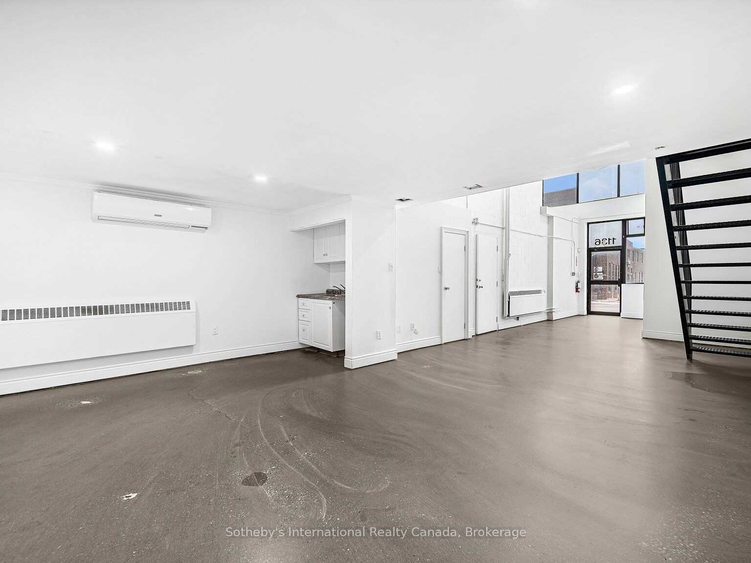 401 Logan Avenue 122 Property Photo 5