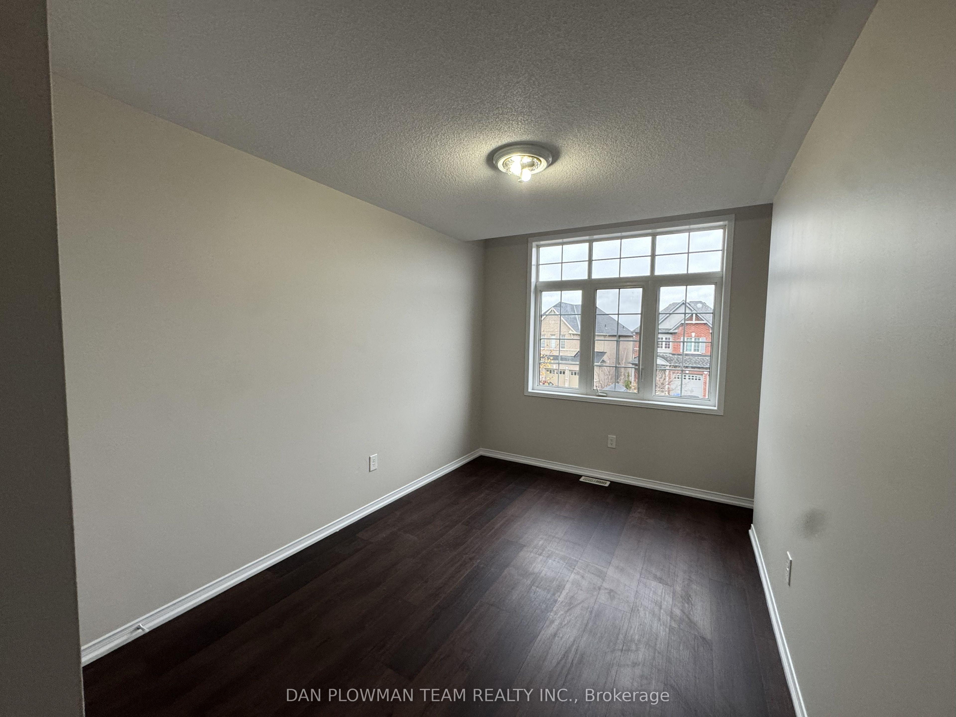150 Dance Act Avenue Property Photo 12