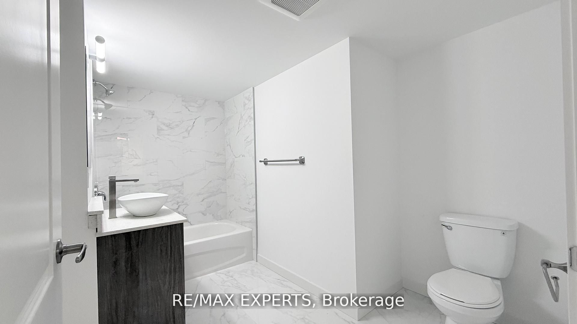 45 Connaught Avenue 302 Property Photo 7