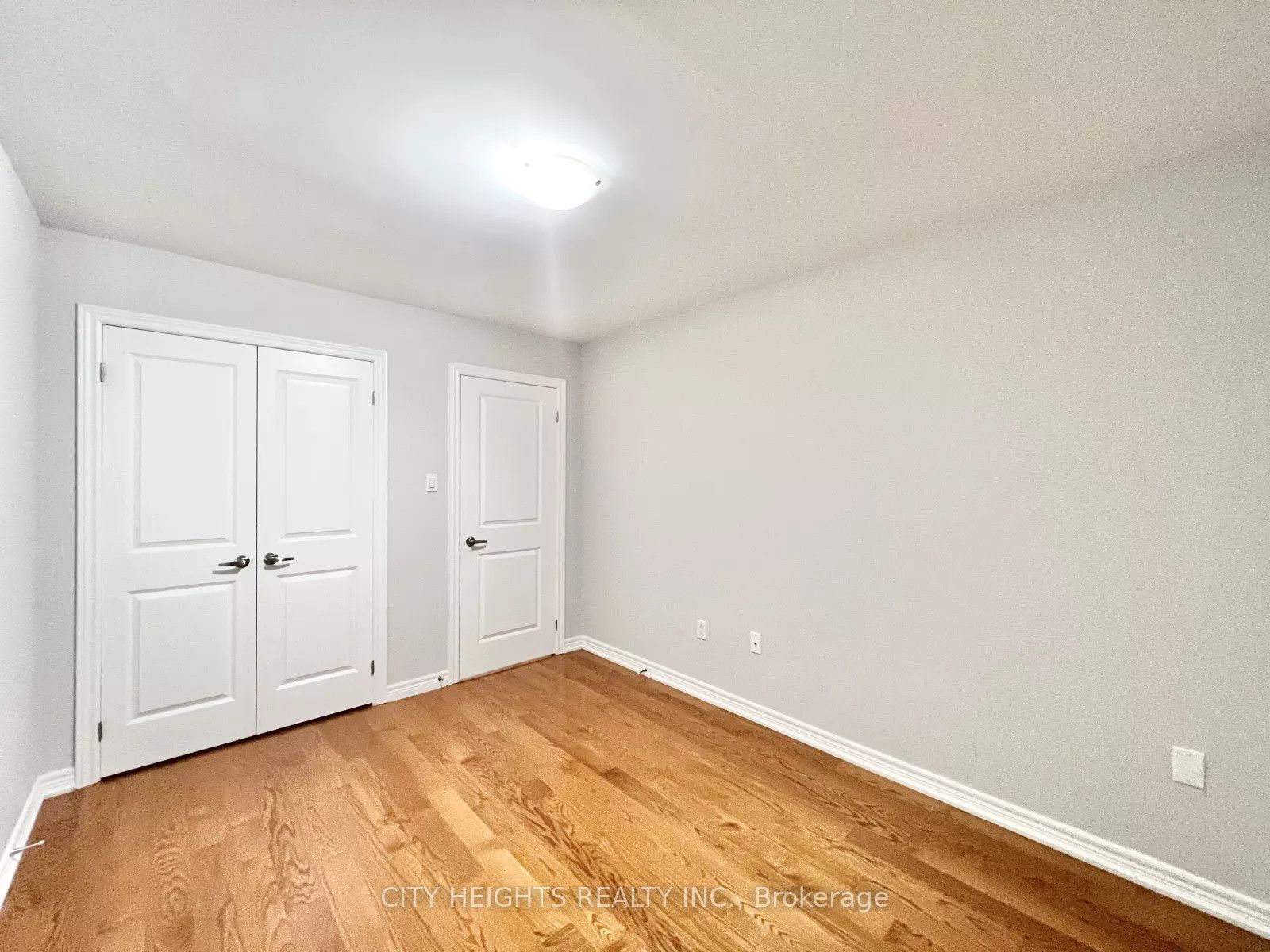 50 Madelaine Avenue Upper Property Photo 4