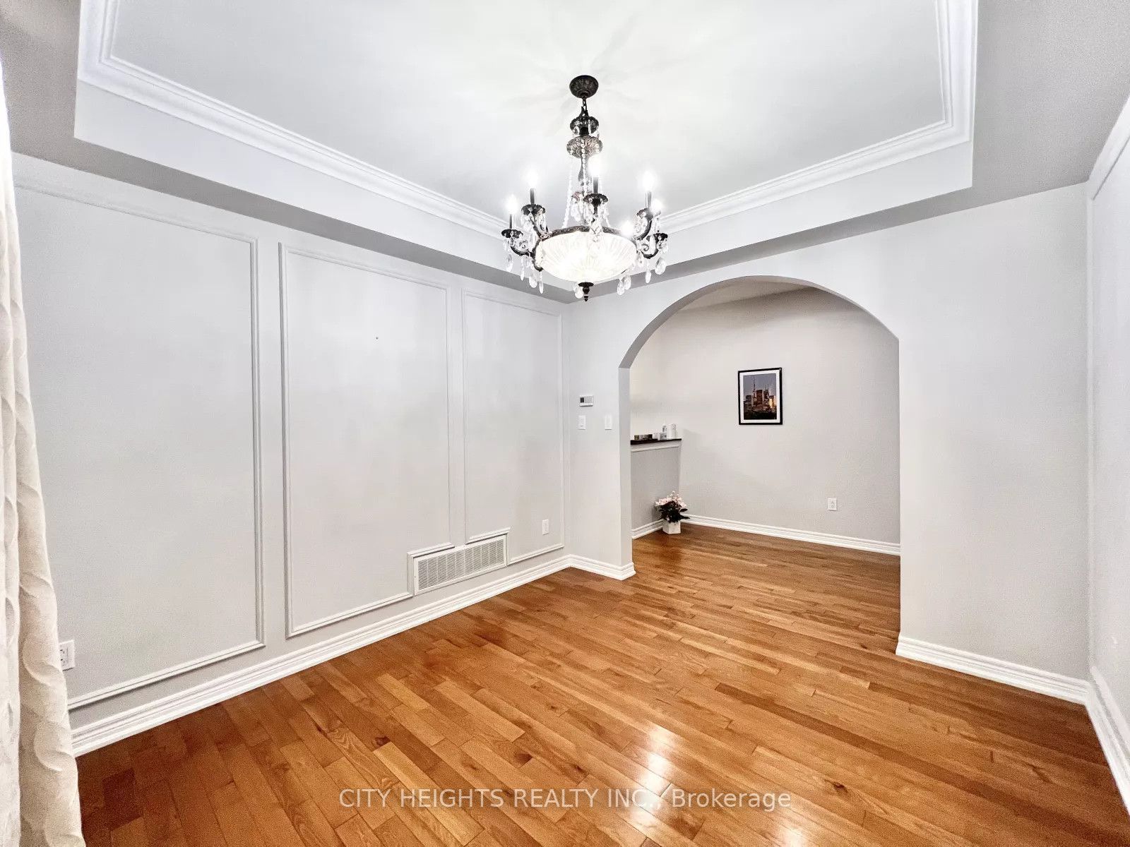 50 Madelaine Avenue Upper Property Photo 7