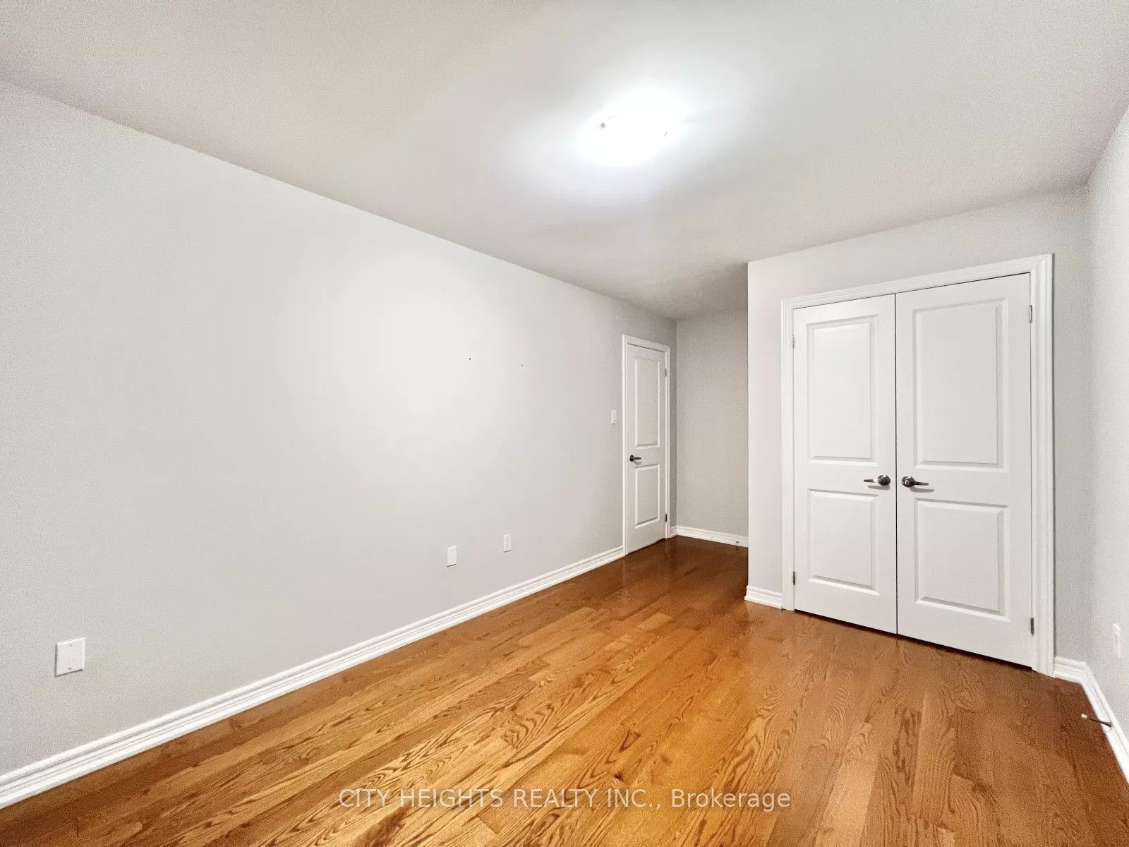 50 Madelaine Avenue Upper Property Photo 10