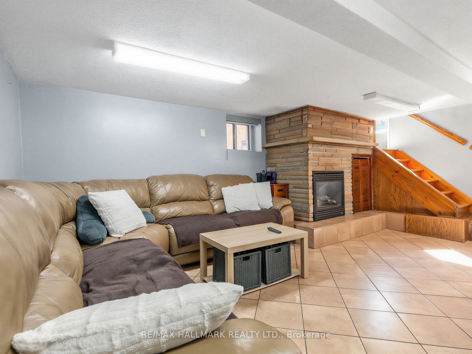 297 Strathmore Boulevard Property Photo 28