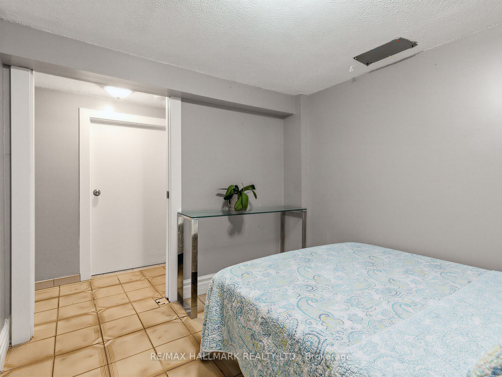 297 Strathmore Boulevard Property Photo 30