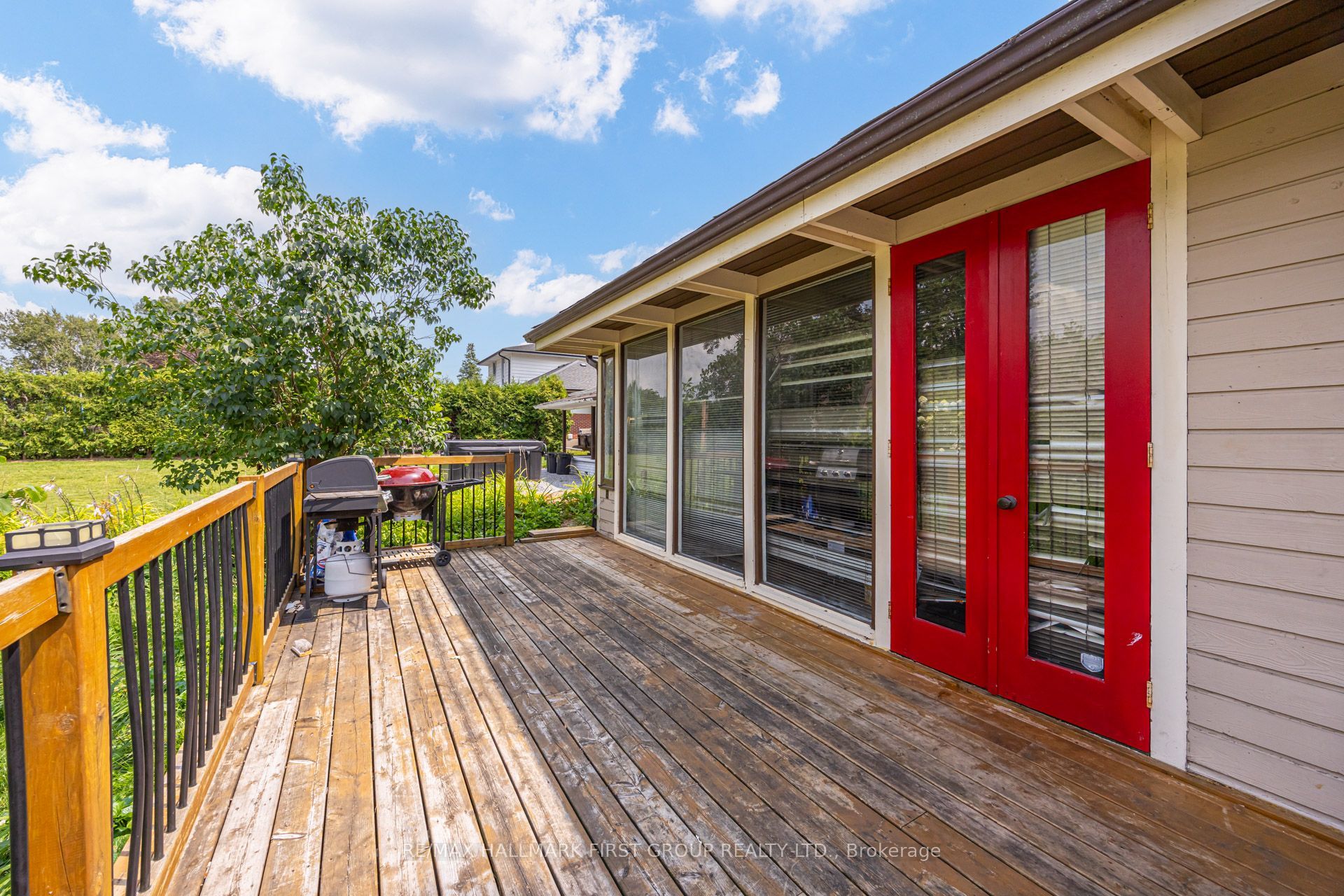 180 Sherwood Avenue Property Photo 22