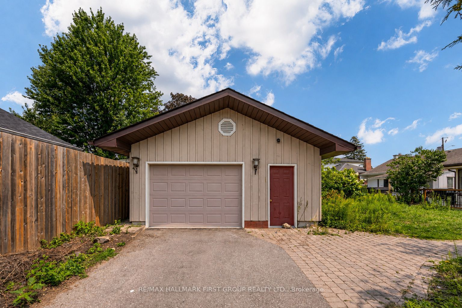 180 Sherwood Avenue Property Photo 24