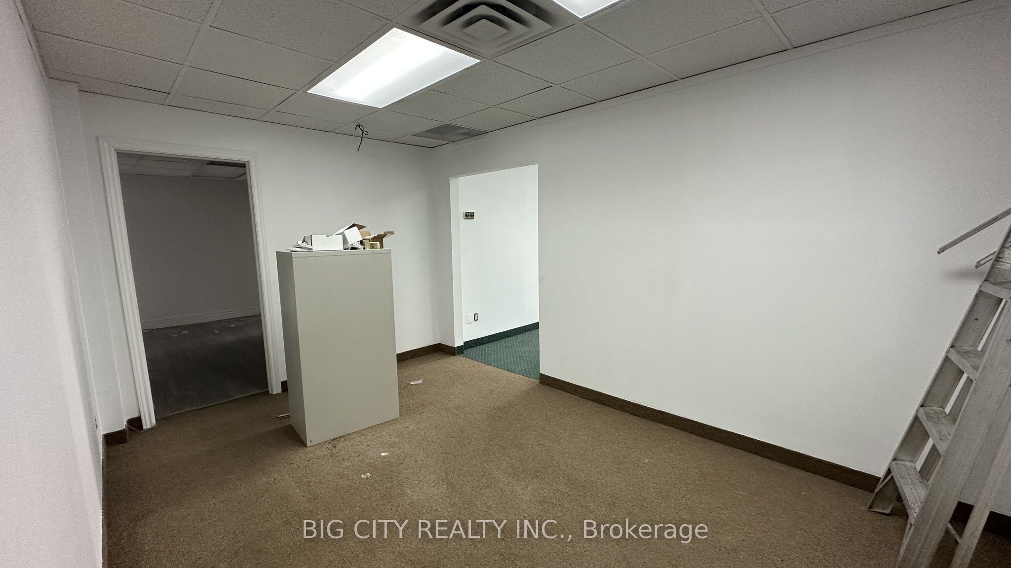 2167 Victoria Park Avenue 203 Property Photo 10