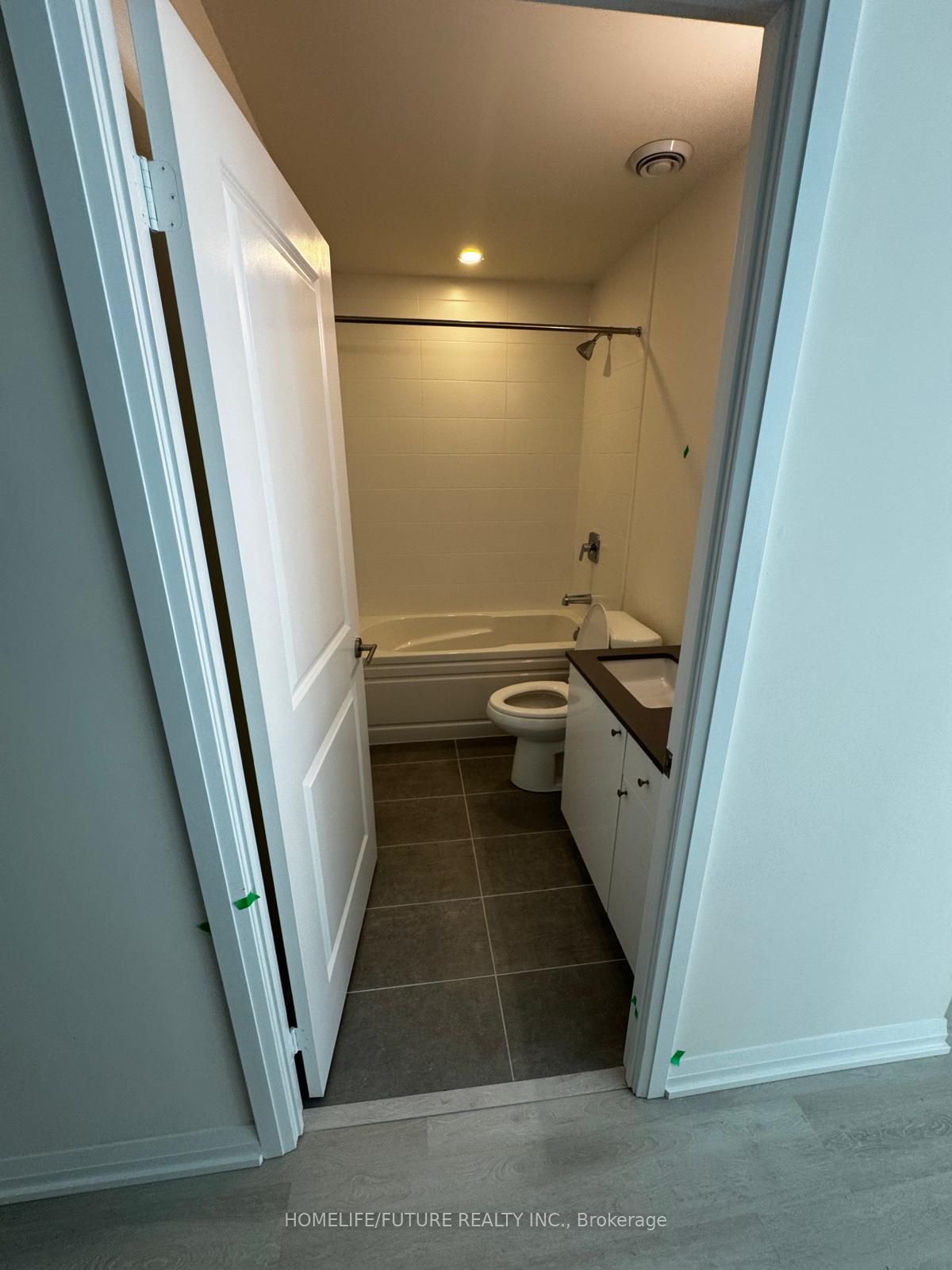 3270 Sheppard Avenue S 623 Property Photo 9
