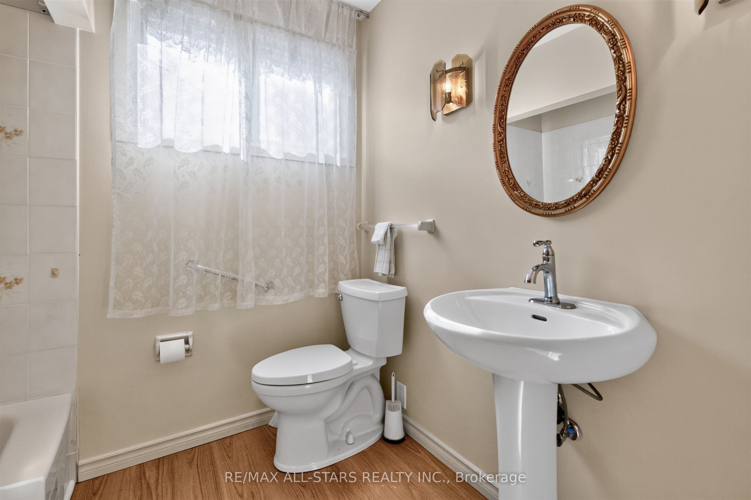 12 Adanac Drive Property Photo 20