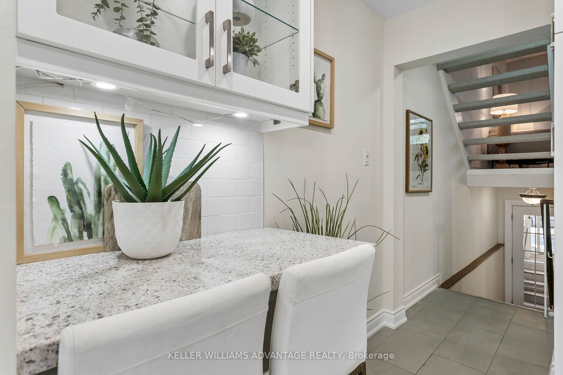 33 Sandstone Lane Property Photo 17