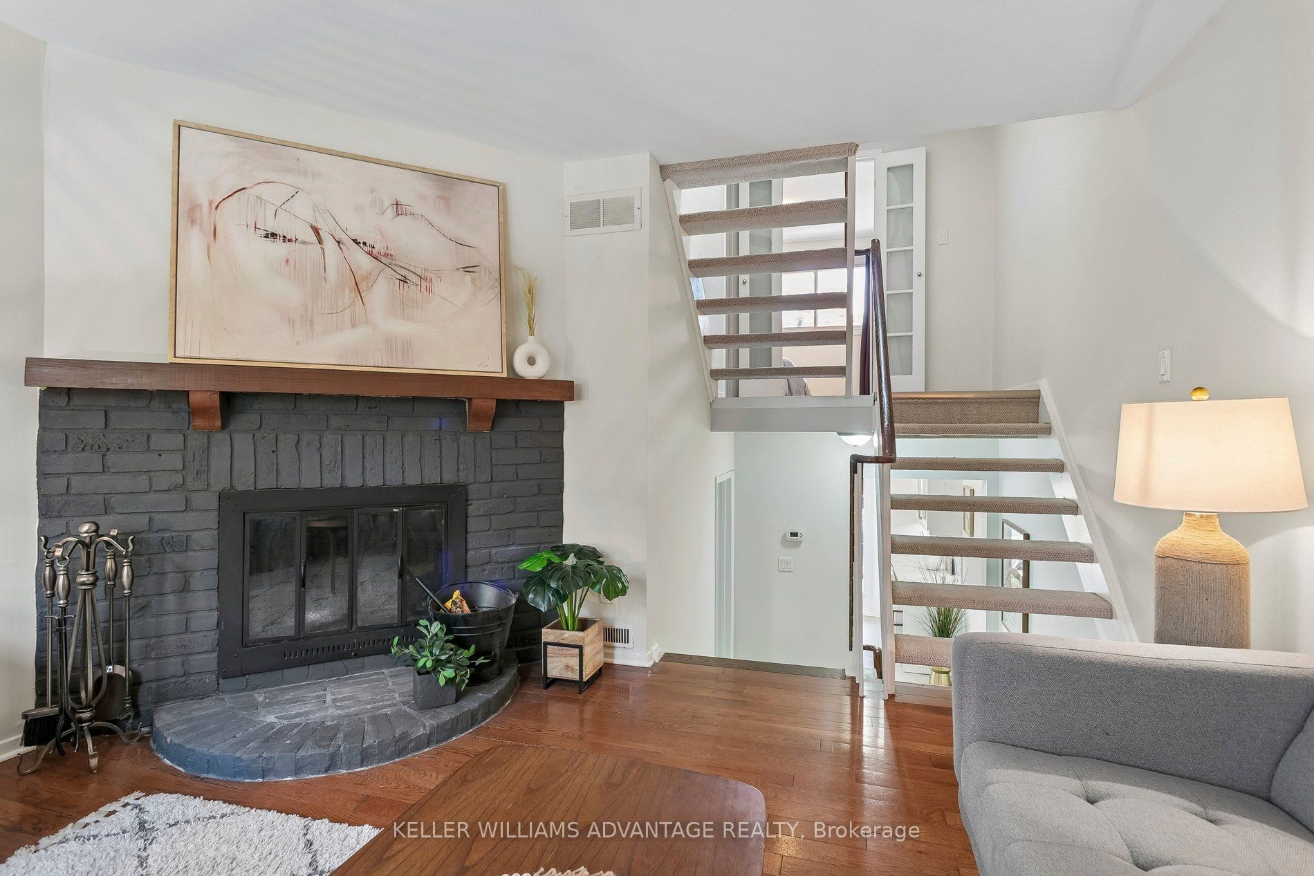 33 Sandstone Lane Property Photo 19