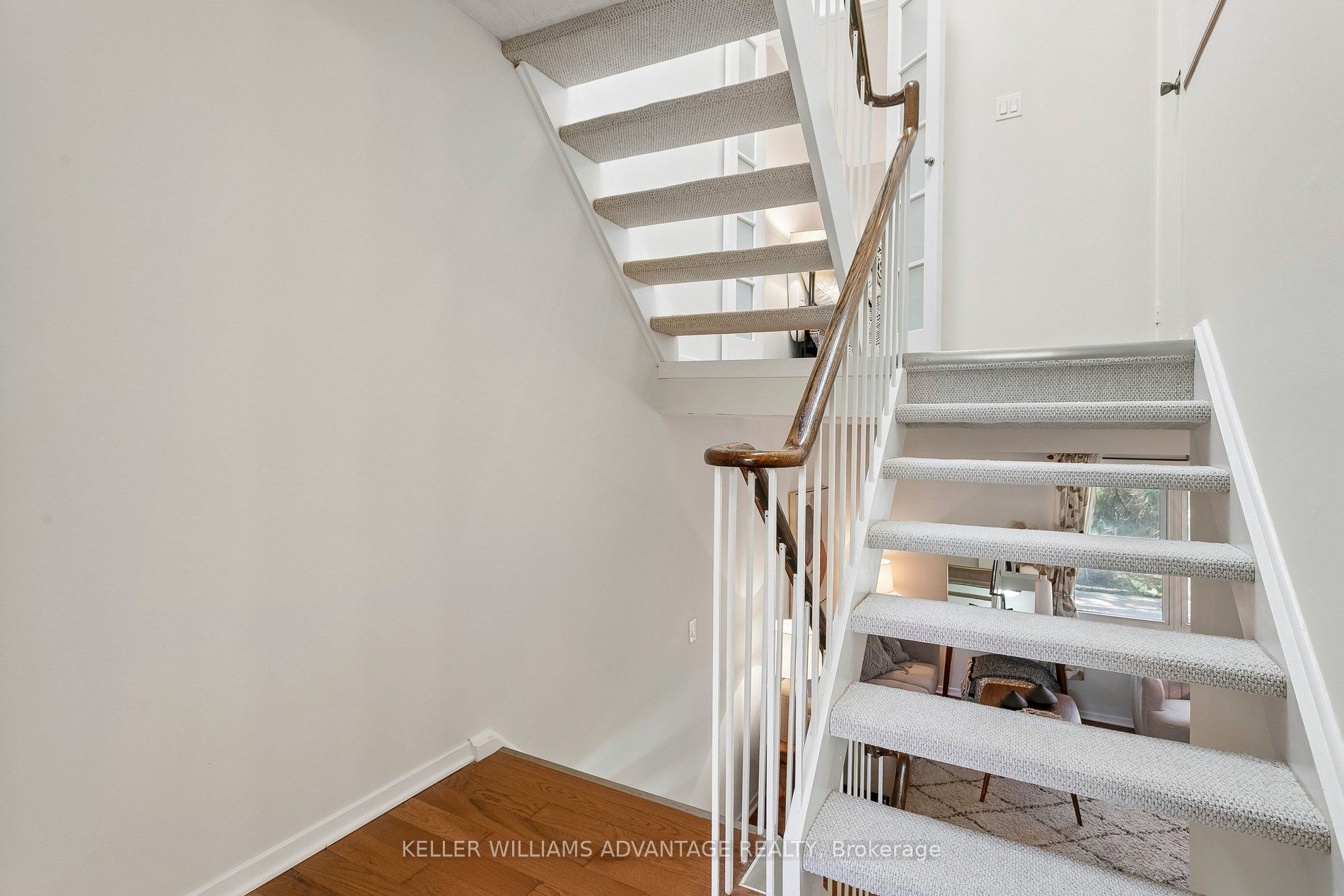 33 Sandstone Lane Property Photo 21